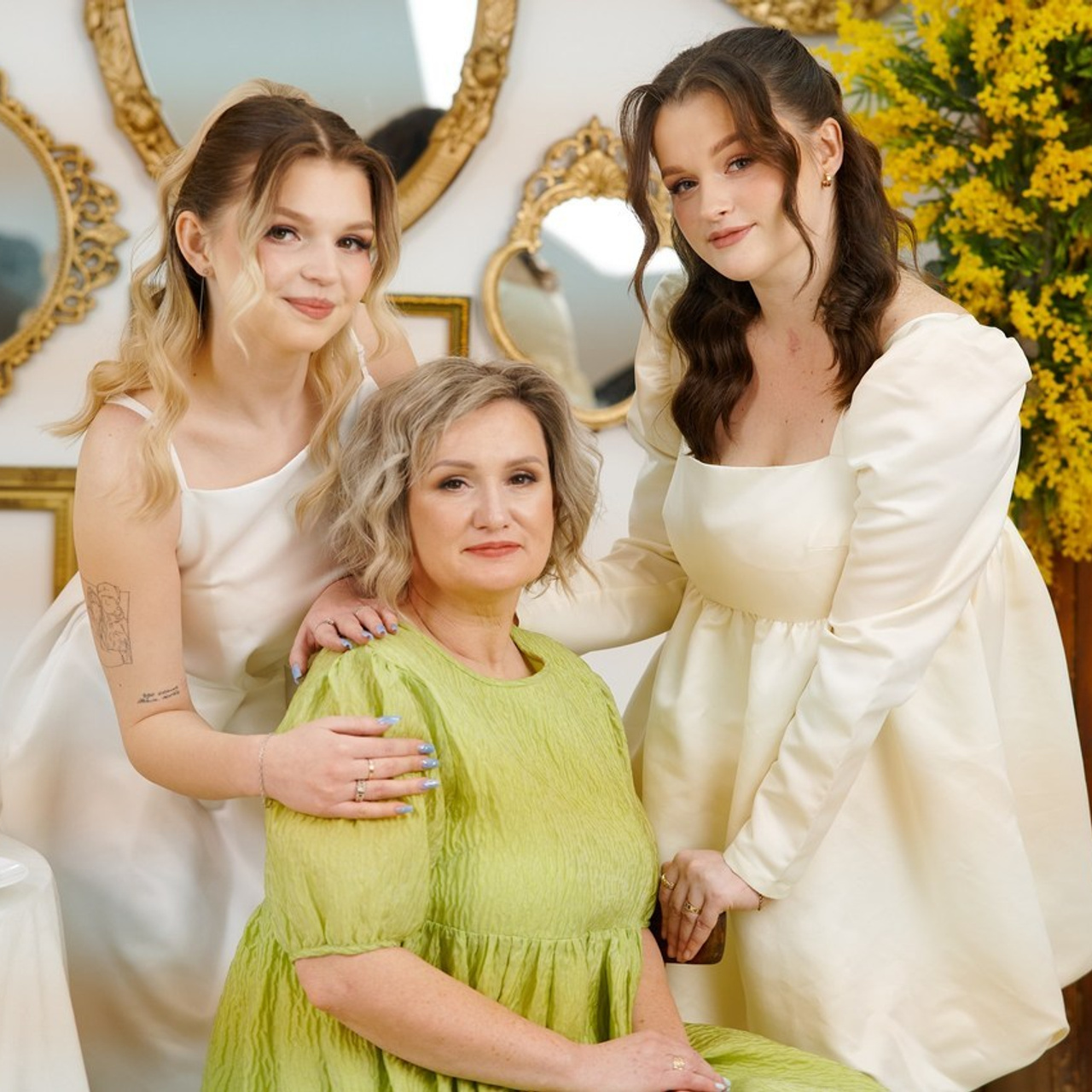 Отзывы. Доброго времени суток! Меня зовут Куличкова Юлия — я фотограф Ваших эм