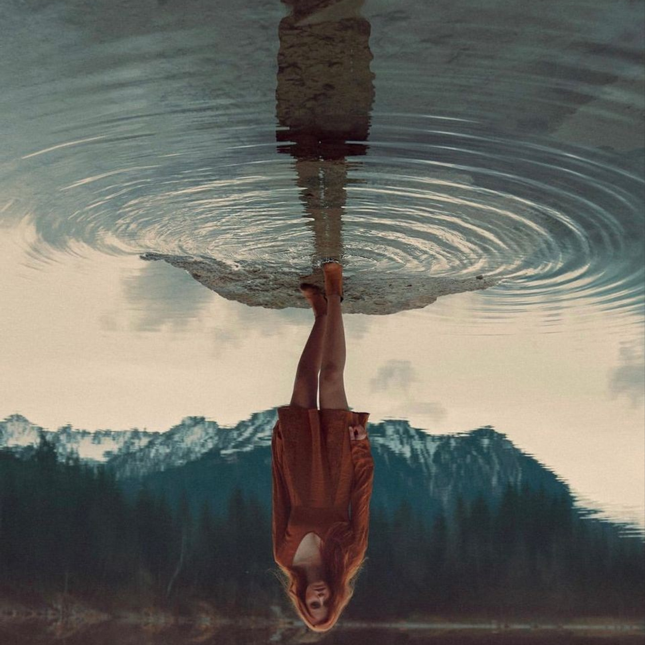 Отражения. Jean De Vivre Gallery