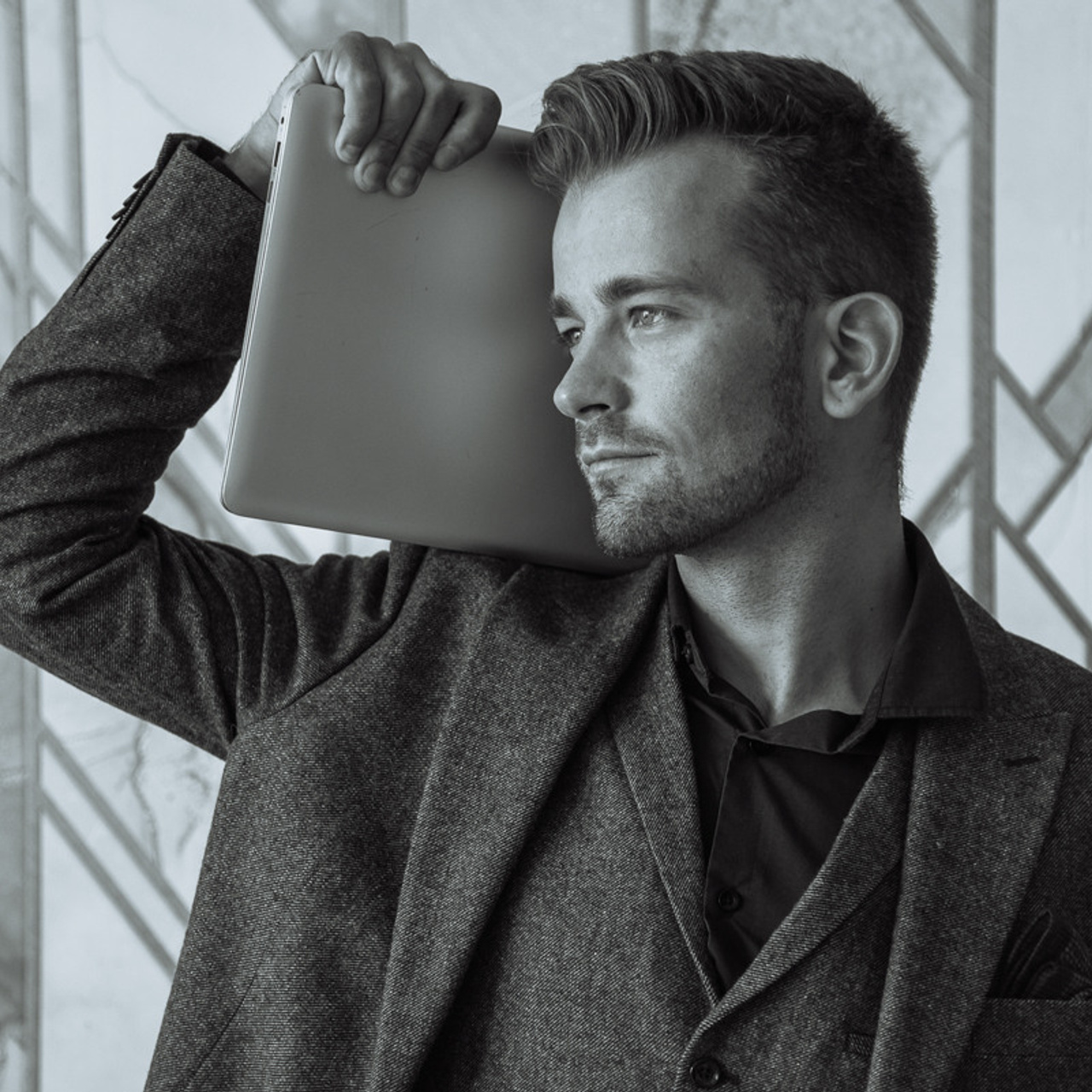 Бизнес-портрет. Фуд фотограф в Москве Коломыченко Максим