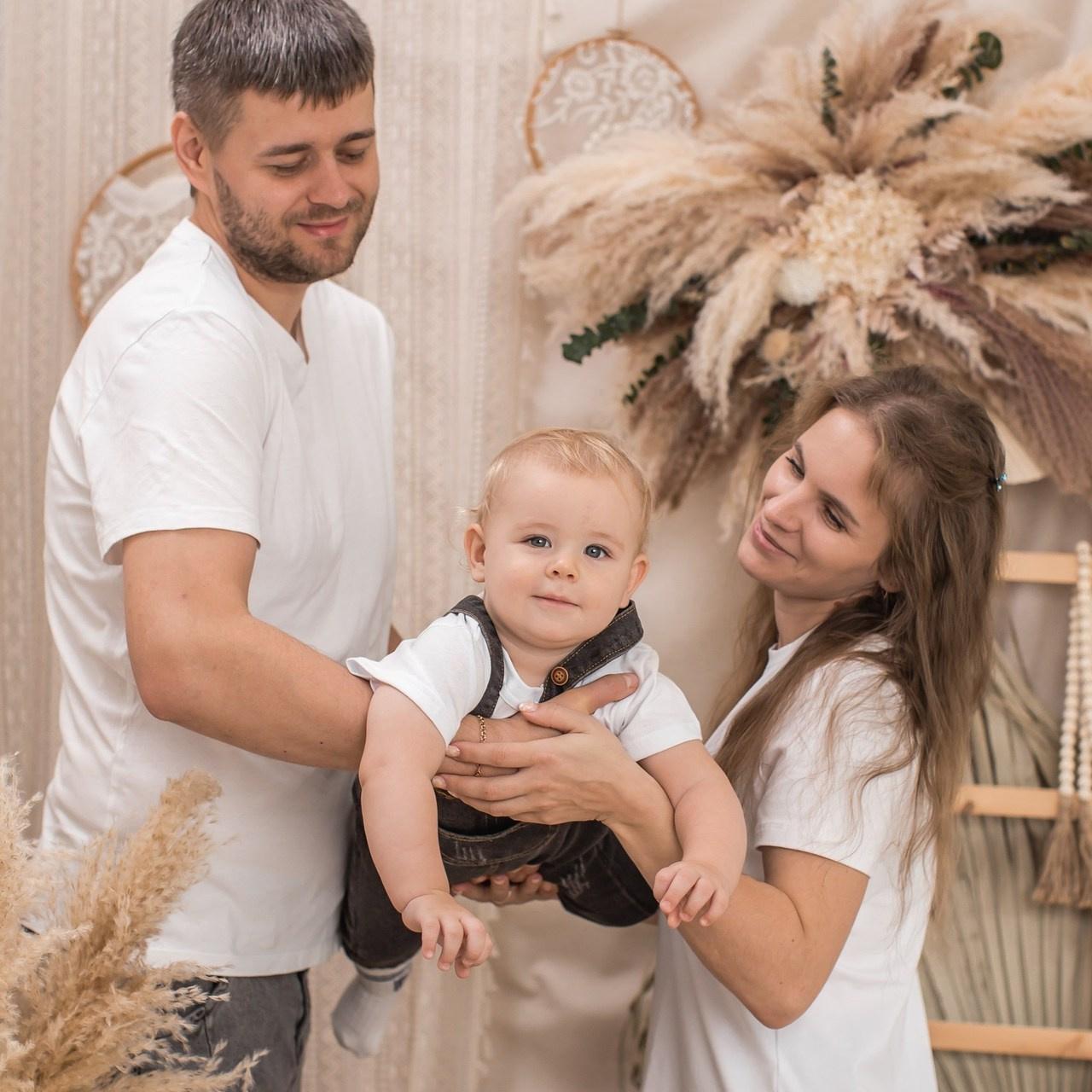 Отзывы. Детский семейный фотограф на первый годик город Новосибирск Дымова Светлана пакеты всё включено 1-3 года