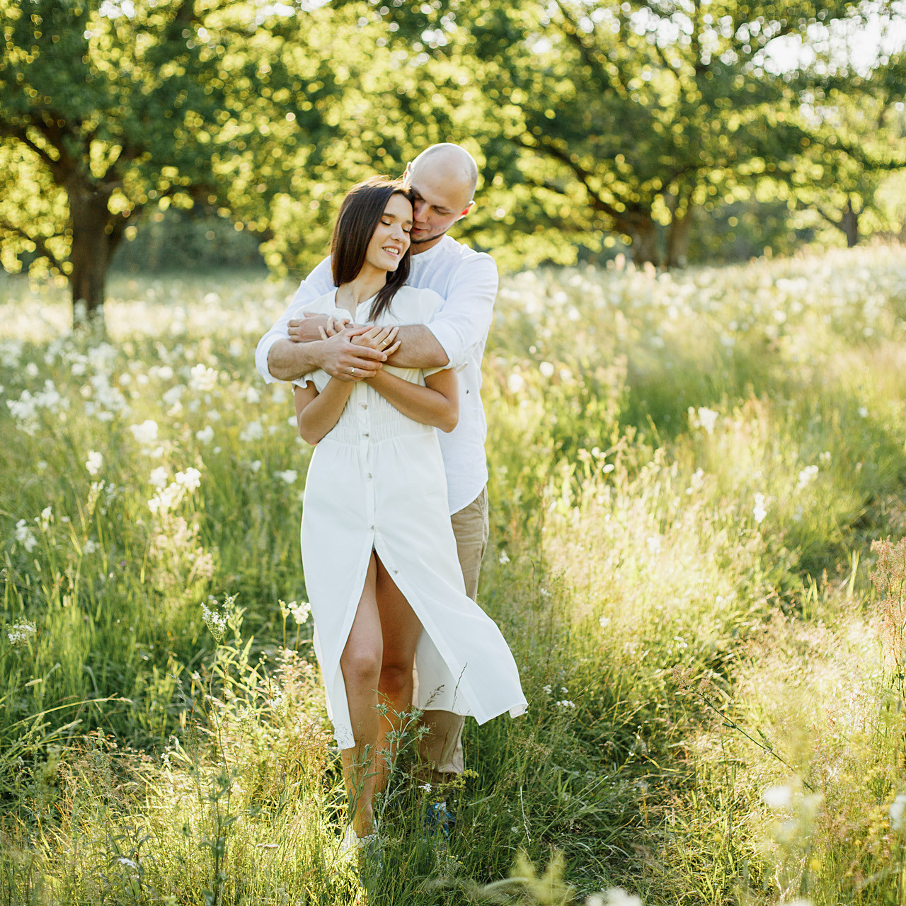 Дима и Надя. 2020. июнь. Прогулка.