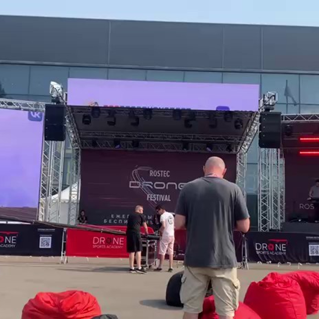 Аренда светодиодных led видеоэкранов и телевизоров для мероприятий в Химках