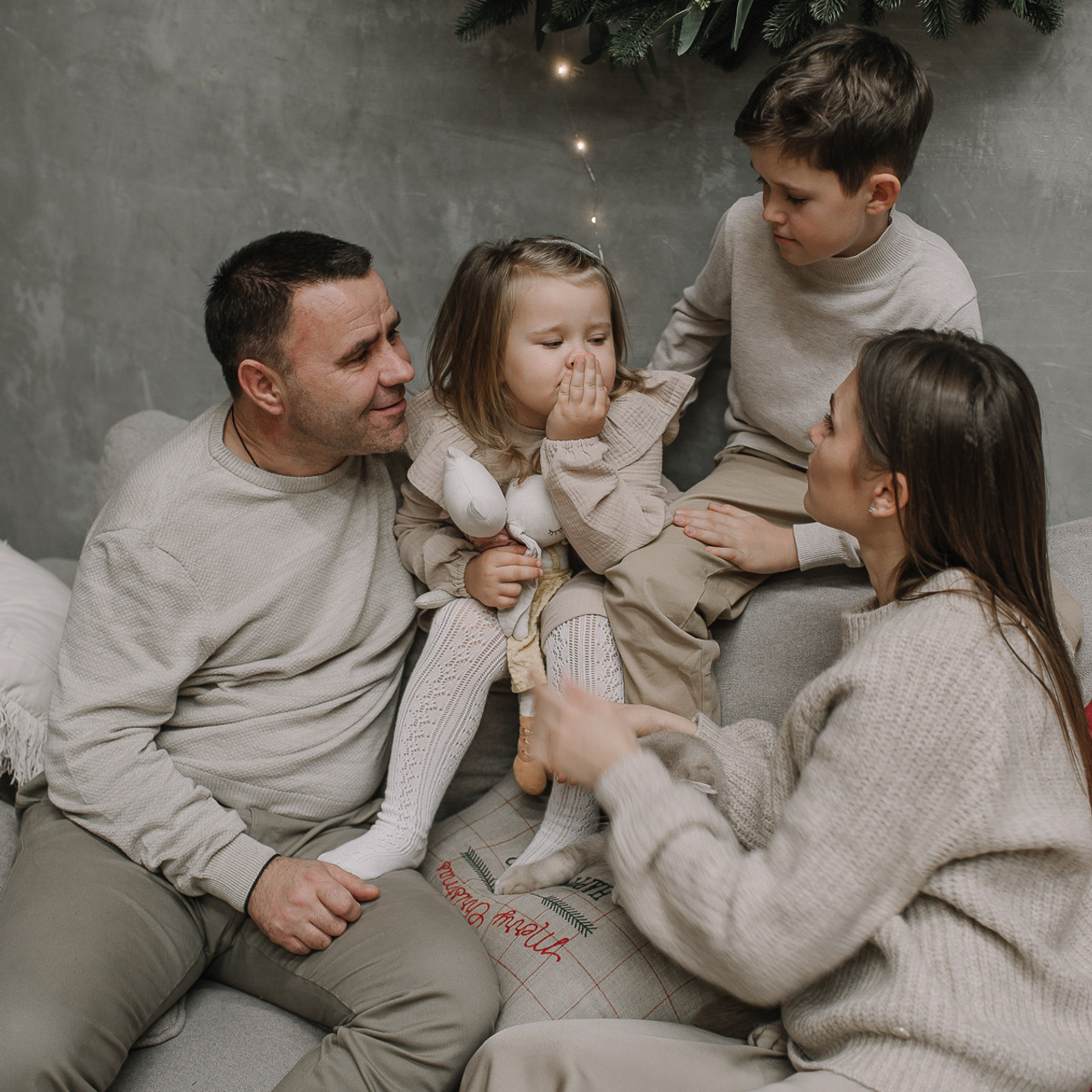 Happy Family_Юра, Наташа, Стас и Анечка