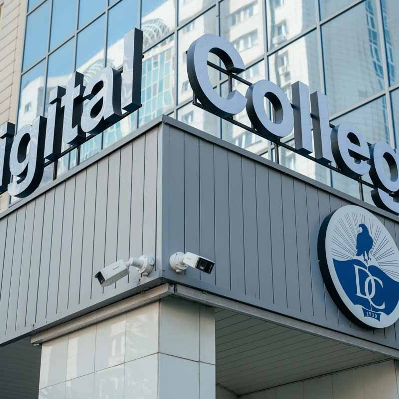 Отзывы о работе фотографа в Алматы — мнения клиентов Михаила Ситникова | Prophoto.kz. Репортажный фотограф в Алматы — Настоящие эмоции и живые кадры | ProPhoto.kz