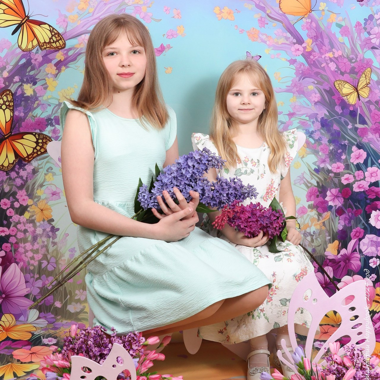 Отзывы и пожелания о Мастерской детской фотографии Happybook. Детский фотограф в Алматы, виньетки, выпускной альбом Алматы