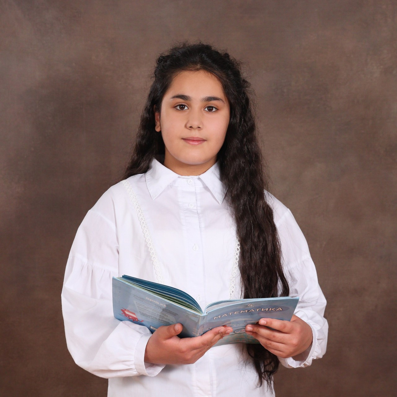 Отзывы и пожелания о Мастерской детской фотографии Happybook. Детский фотограф в Алматы, виньетки, выпускной альбом Алматы