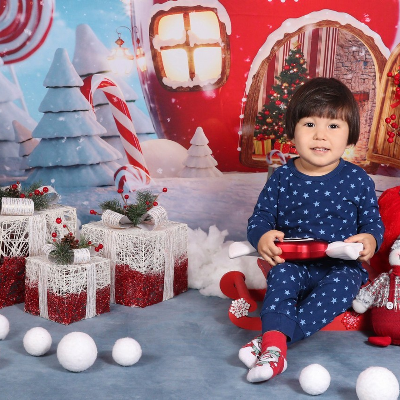 Отзывы и пожелания о Мастерской детской фотографии Happybook. Детский фотограф в Алматы, виньетки, выпускной альбом Алматы