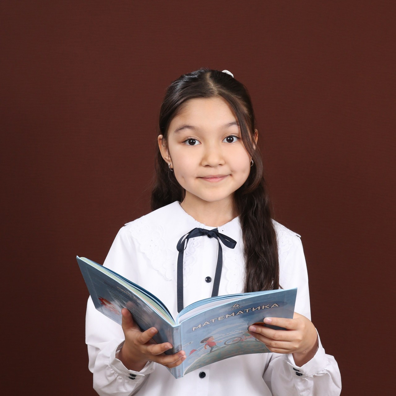 Отзывы и пожелания о Мастерской детской фотографии Happybook. Детский фотограф в Алматы, виньетки, выпускной альбом Алматы