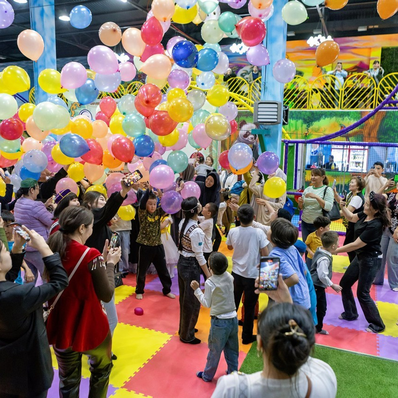 Лучший фотограф Атырау — мнения клиентов о работе Максима Стадниченко. Фотограф в Атырау Максим Стадниченко