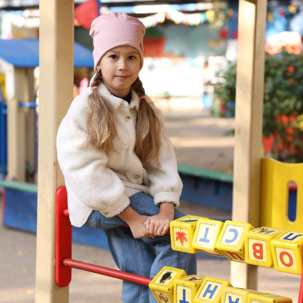 Отзывы о моей работе и готовых выпускных альбомах от Лапшиной Юлии. Лапшина Юлия — школьный фотограф в Нижнем Новгороде. Выпускные альбомы