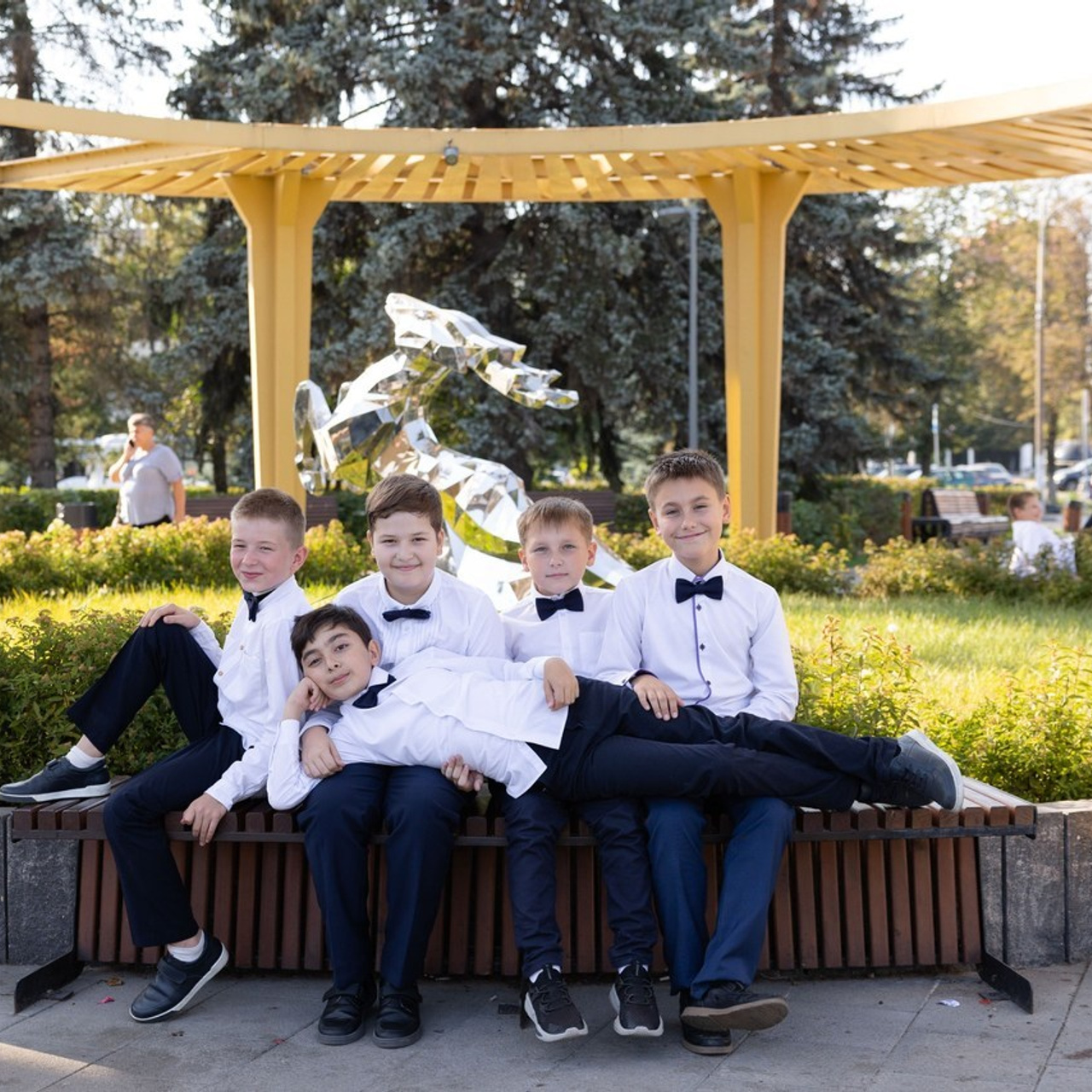 Отзывы о моей работе и готовых выпускных альбомах от Лапшиной Юлии. Лапшина Юлия — школьный фотограф в Нижнем Новгороде. Выпускные альбомы