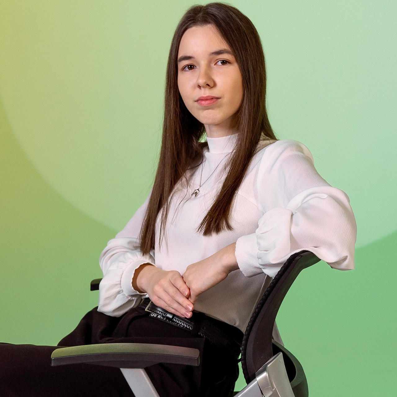 Отзывы о моей работе и готовых выпускных альбомах от Лапшиной Юлии. Лапшина Юлия — школьный фотограф в Нижнем Новгороде. Выпускные альбомы