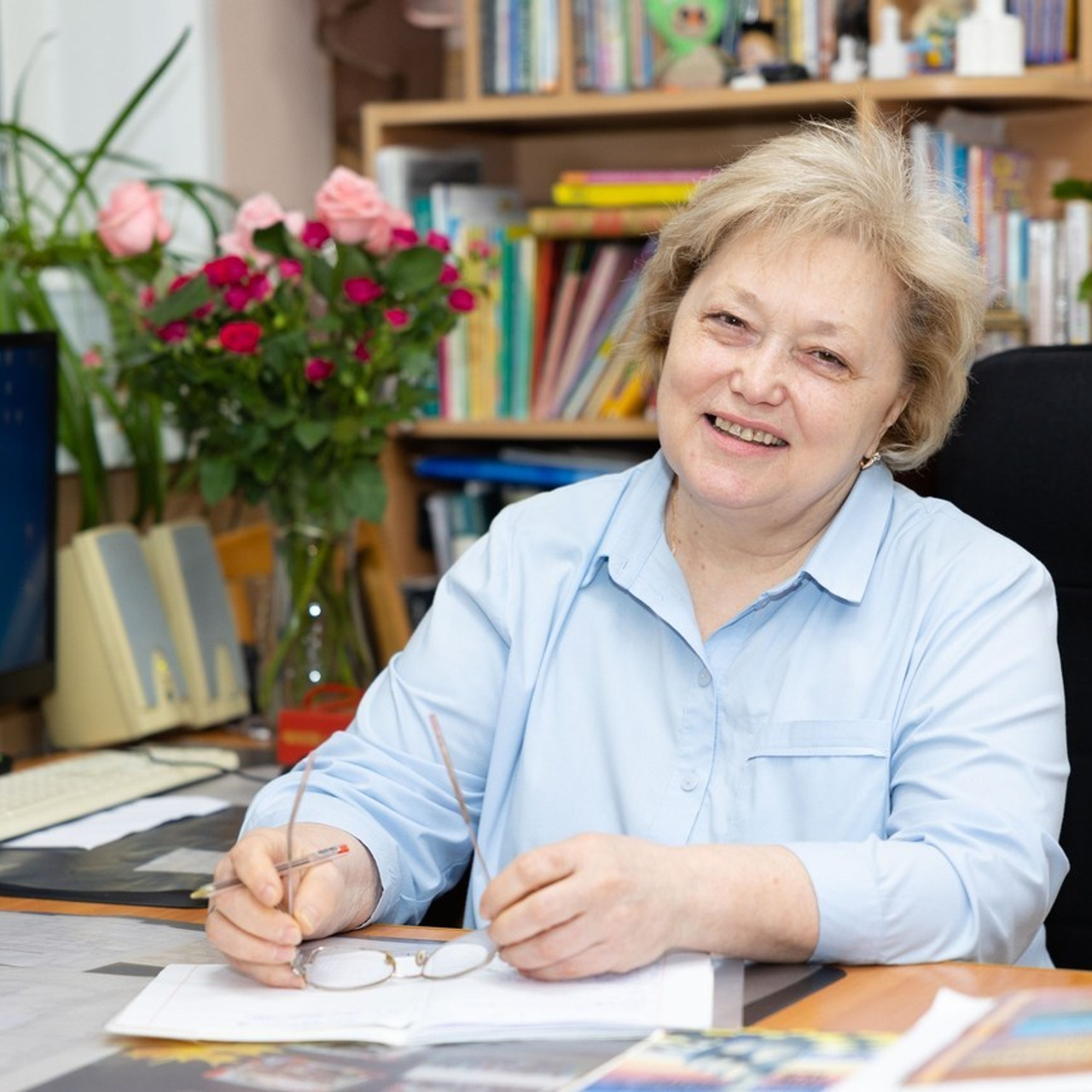 Отзывы о моей работе и готовых выпускных альбомах от Лапшиной Юлии. Лапшина Юлия — школьный фотограф в Нижнем Новгороде. Выпускные альбомы