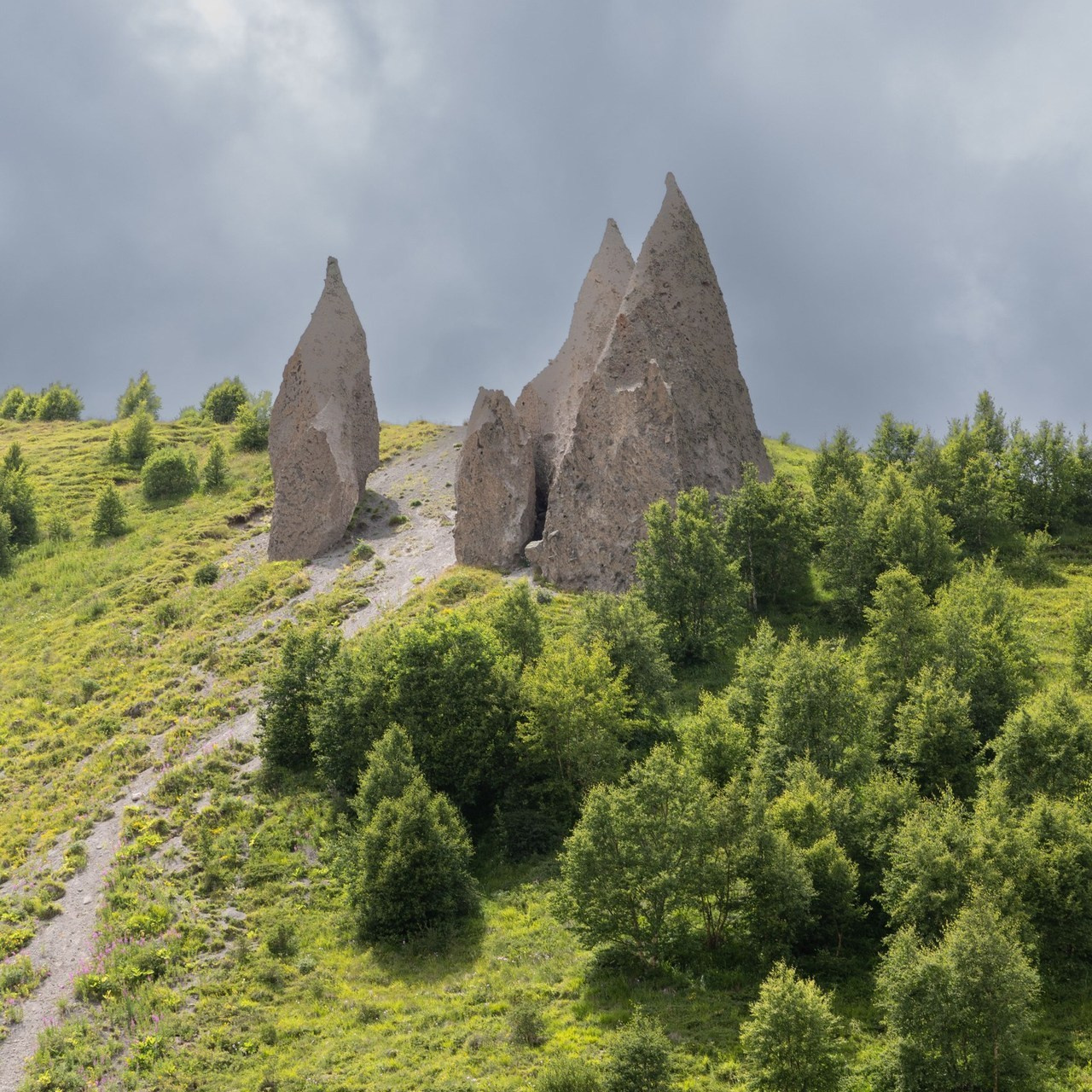 Отзывы о моей работе и готовых выпускных альбомах от Лапшиной Юлии. Лапшина Юлия — школьный фотограф в Нижнем Новгороде. Выпускные альбомы