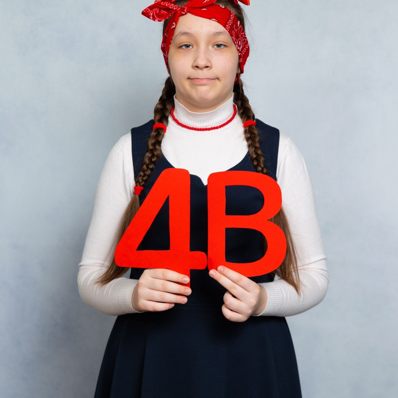 Отзывы о моей работе и готовых выпускных альбомах от Лапшиной Юлии. Лапшина Юлия — школьный фотограф в Нижнем Новгороде. Выпускные альбомы