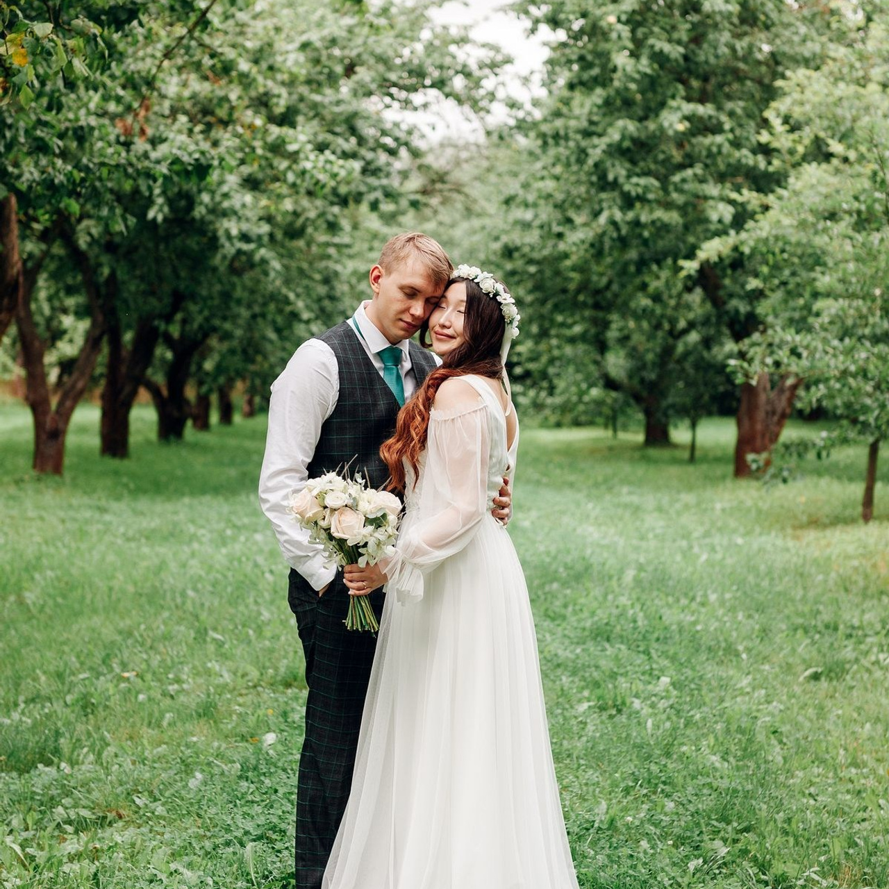 Свадебная фотосессия в парке Коломенское