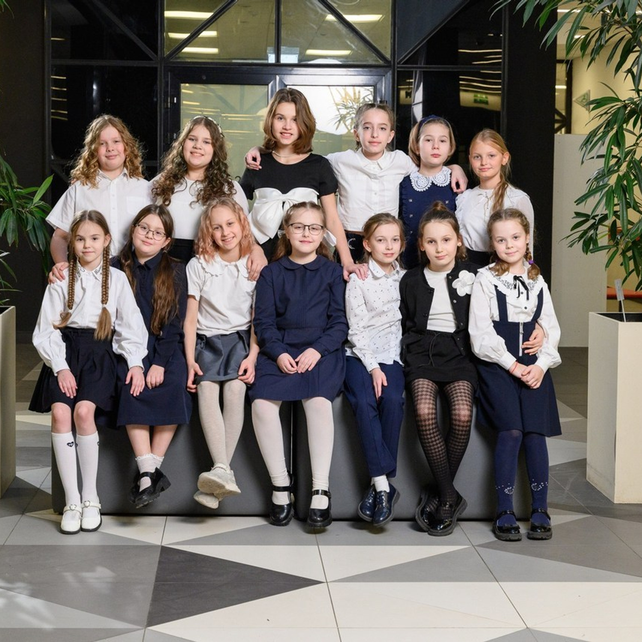 Отзывы о студии школьной фотографии Fotocube. FOTOCUBE — Студия школьной фотографии