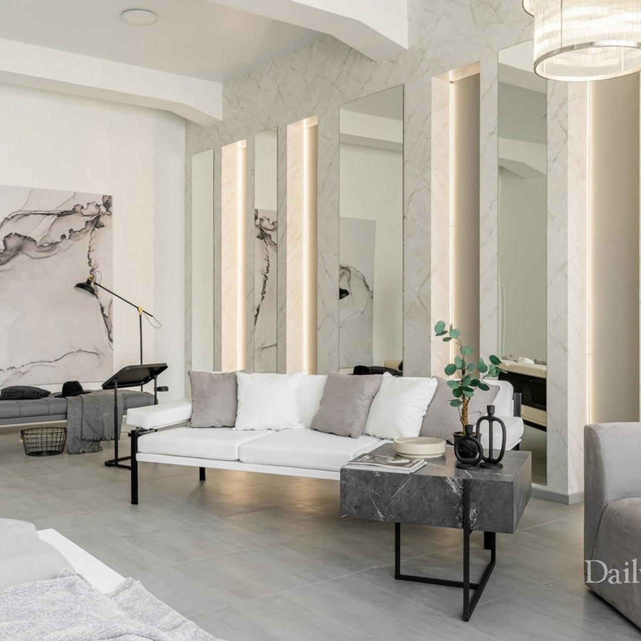 Фотостудия Daily Studio. Профессиональный фотограф беременности в СПБ. Стильные фотосессии беременности в стиле минимализм и классическая фотография