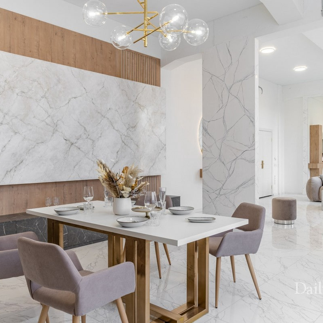 Фотостудия Daily Studio. Профессиональный фотограф беременности в СПБ. Стильные фотосессии беременности в стиле минимализм и классическая фотография