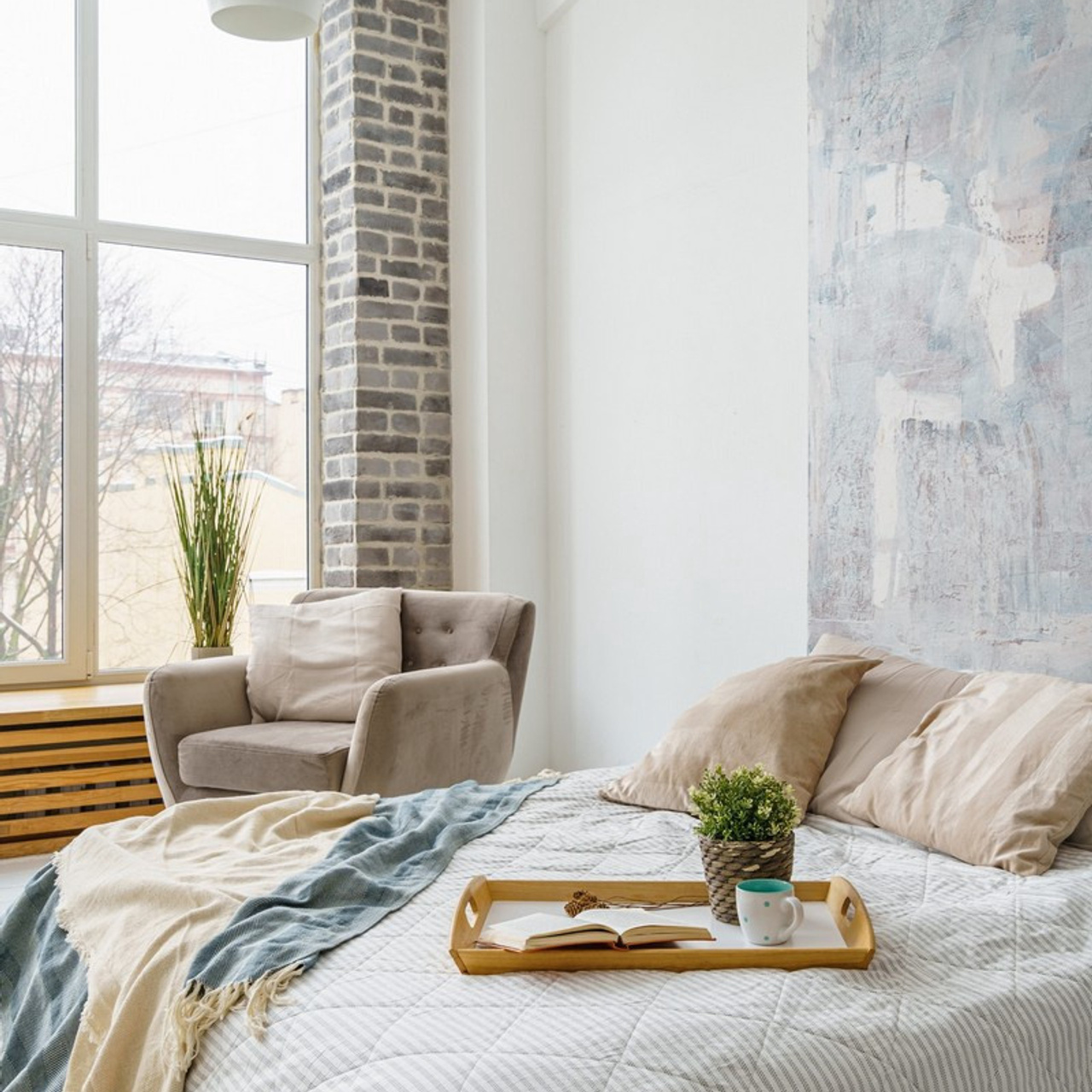 Фотостудия Daily Studio. Профессиональный фотограф беременности в СПБ. Стильные фотосессии беременности в стиле минимализм и классическая фотография