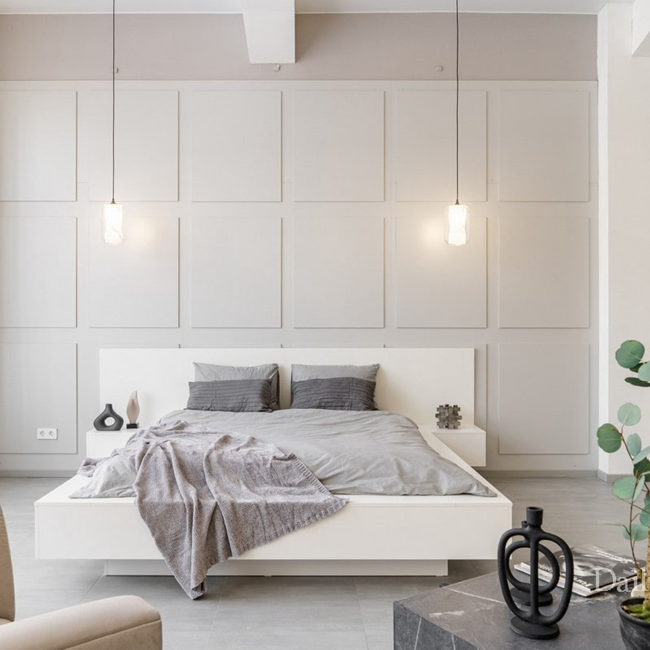 Фотостудия Daily Studio. Профессиональный фотограф беременности в СПБ. Стильные фотосессии беременности в стиле минимализм и классическая фотография