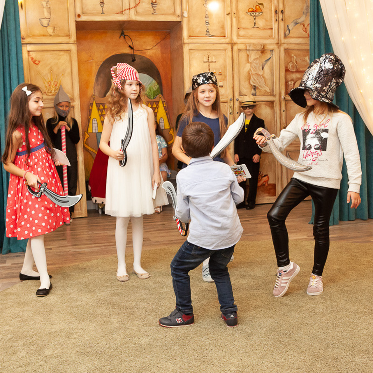 День рождения в Алисин домик в Москве