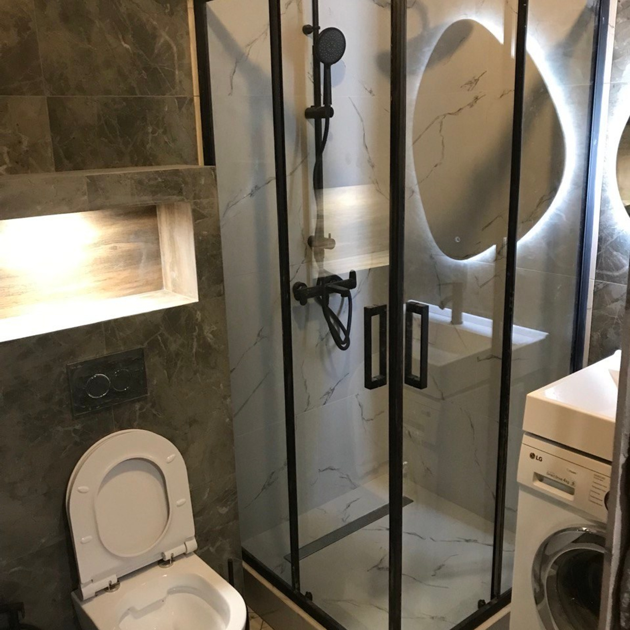 Ванная комната (ул. В. Сажинова д. 6/9)