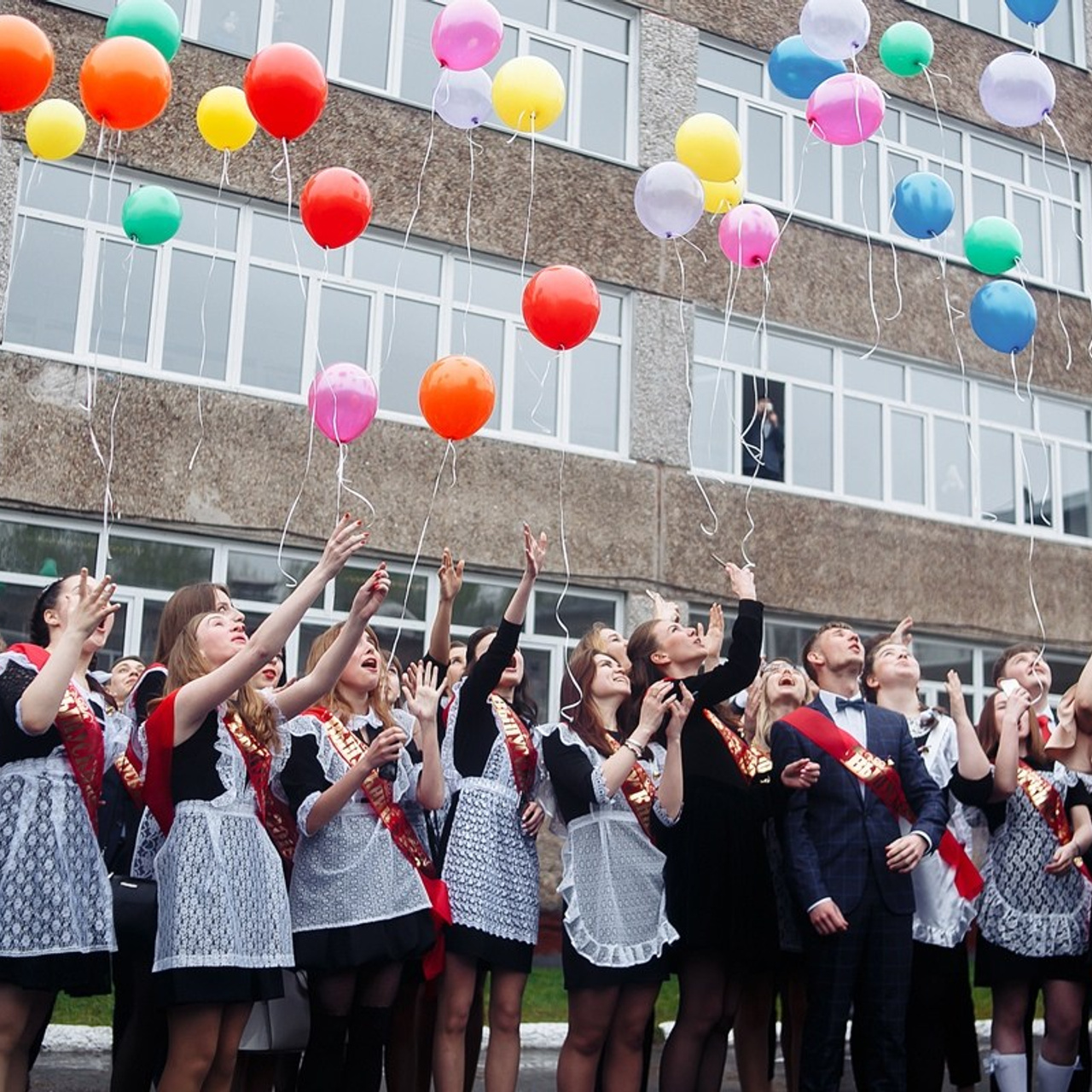 Выпускники 2025. Издательство выпускных альбомов МЕЛ в Барнауле