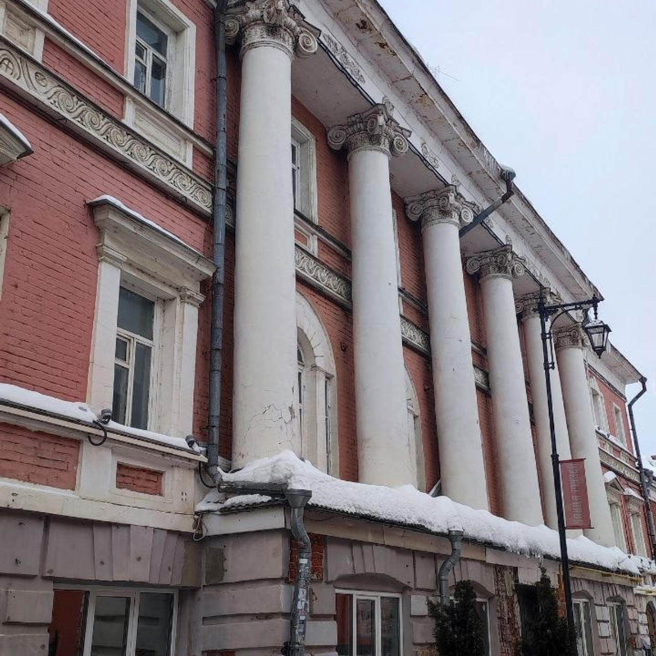 Знаменитая чайная "Столбы" в Нижнем Новгороде
