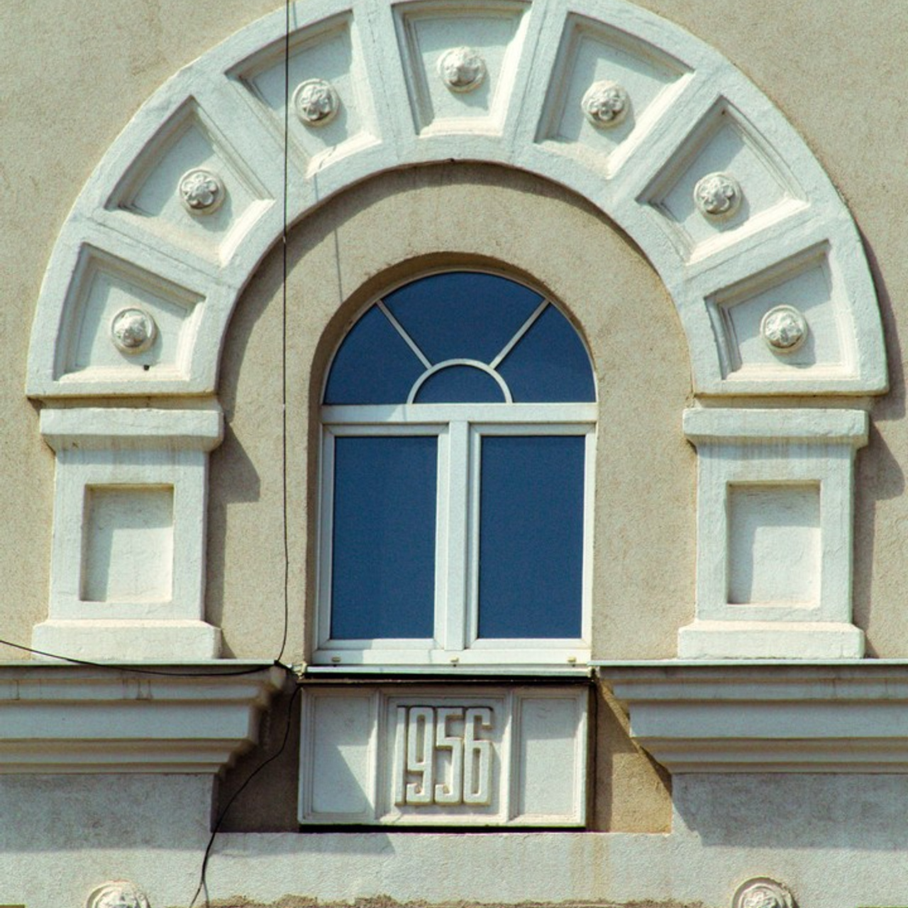 Декор дома по улице Кольцовская