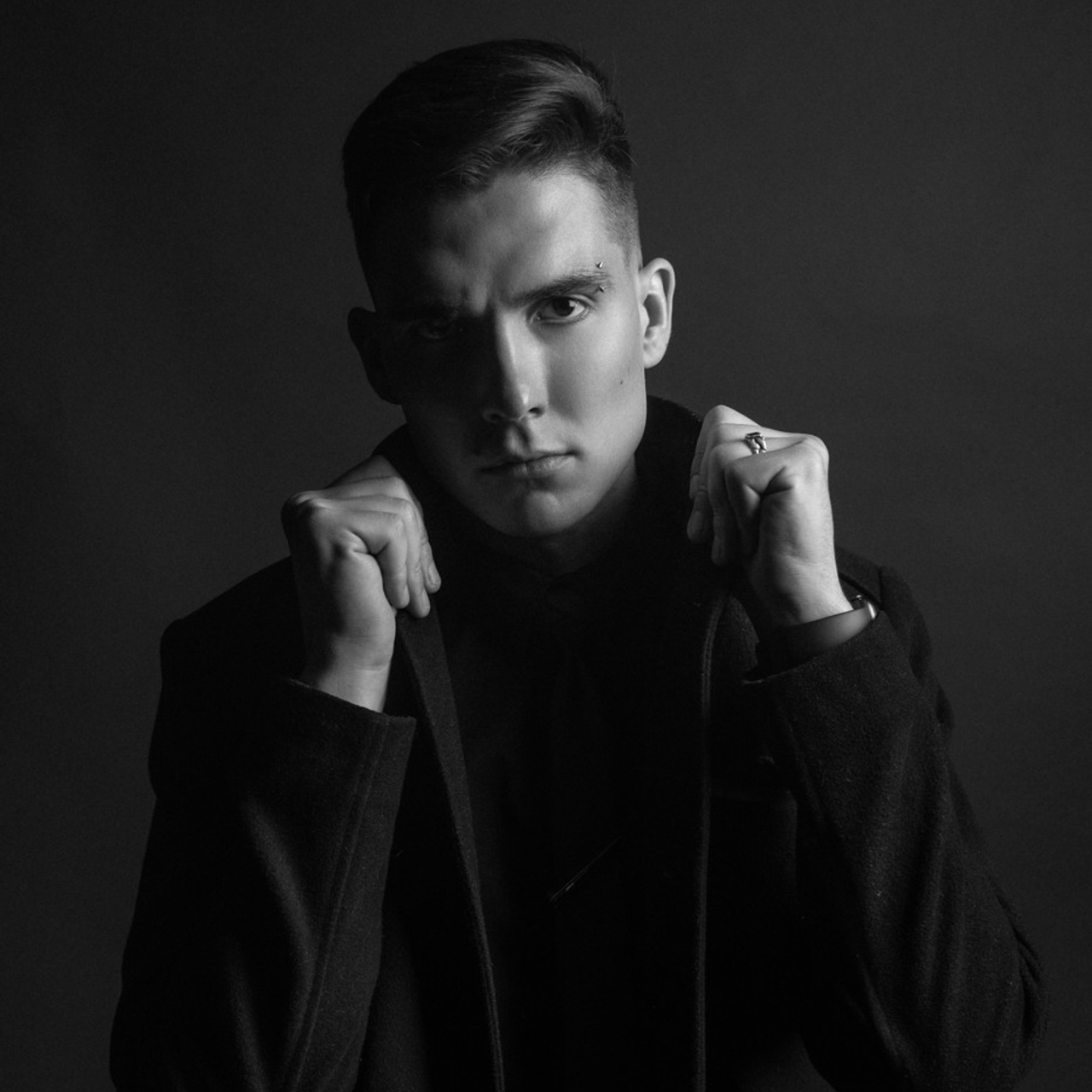 Портретный фотограф в городе Волгограде. Фотографы в городе Волгограде — Людмила Агеева и Алексей Околелов