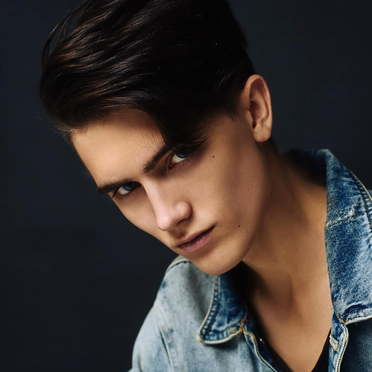 Руслан Кирсанов рекламный, fashion, репортажный фотограф в Ростове-на-Дон