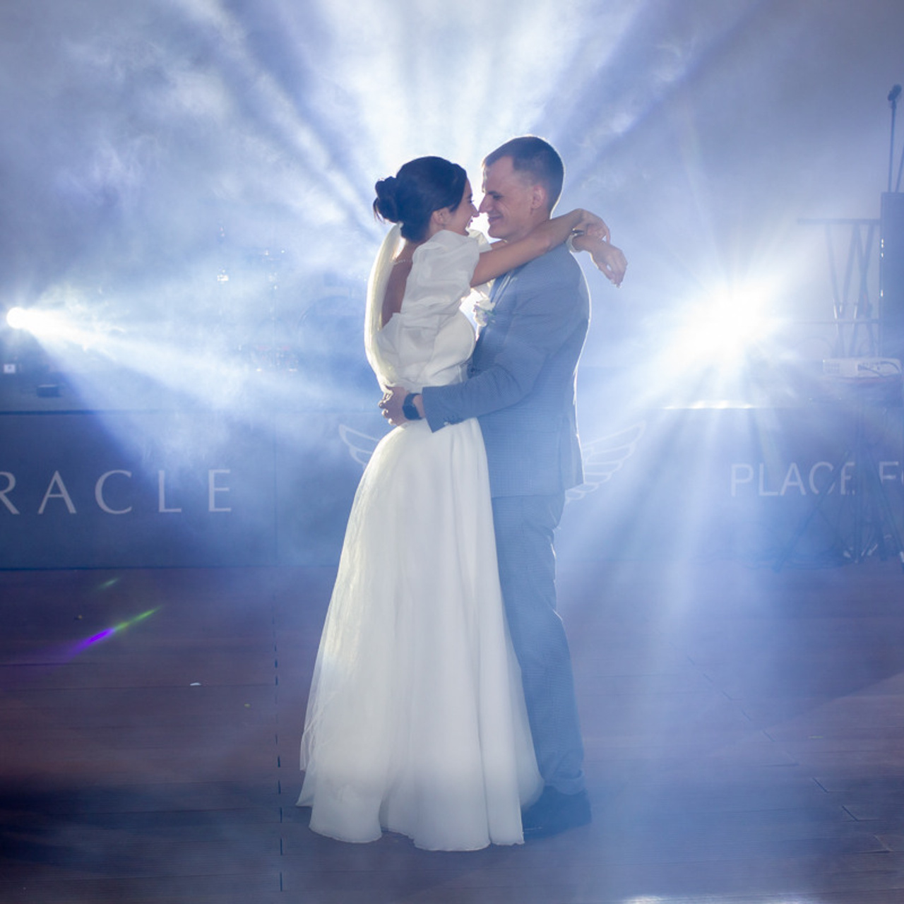 Отзывы реальных клиентов после получения фотографий. Портретный, свадебный, репортажный фотограф во Владивостоке Юлиана Джули Фокс