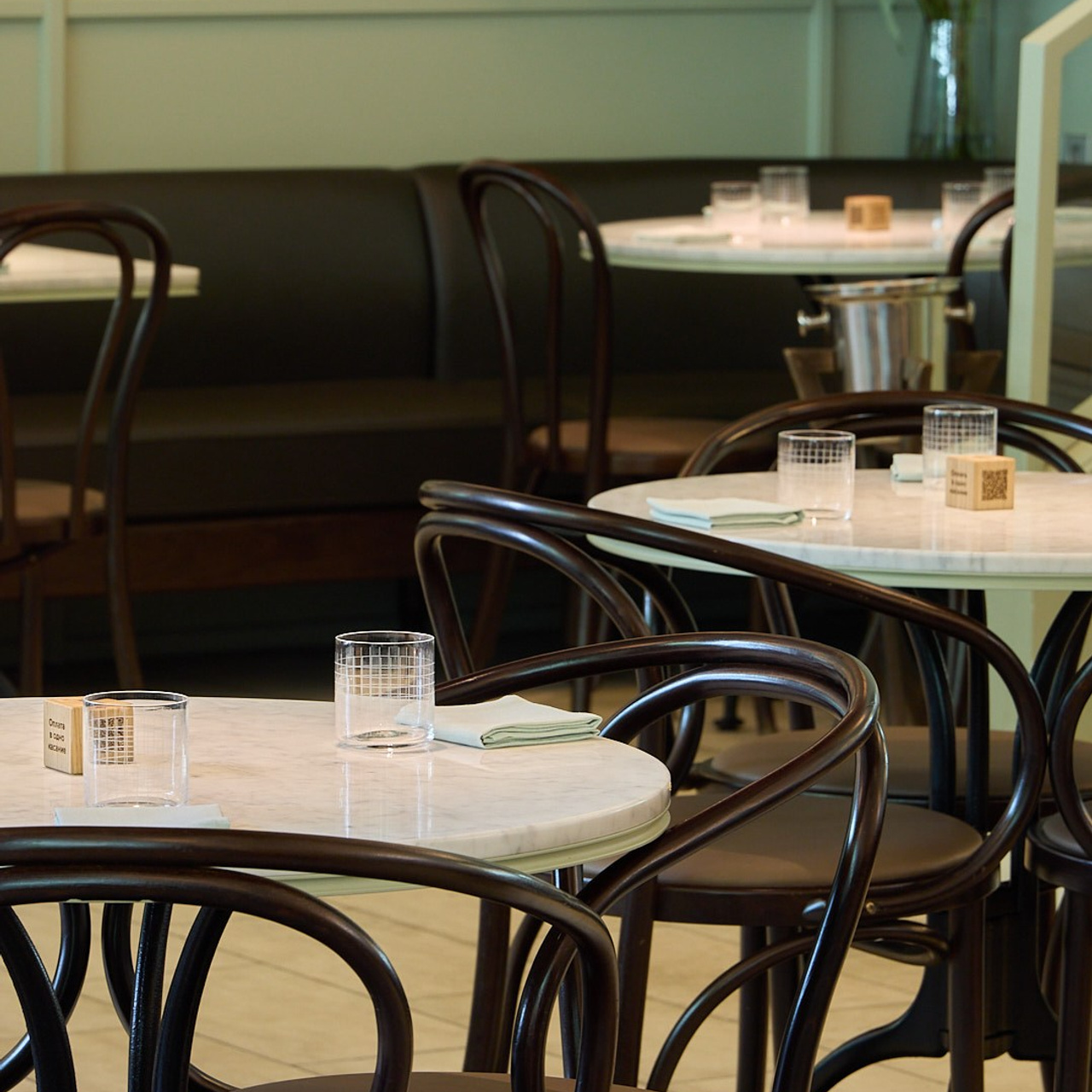 Профессиональная фотосъемка ресторанов. Интерьерный фотограф и видеограф в Санкт-Петербурге и Москве