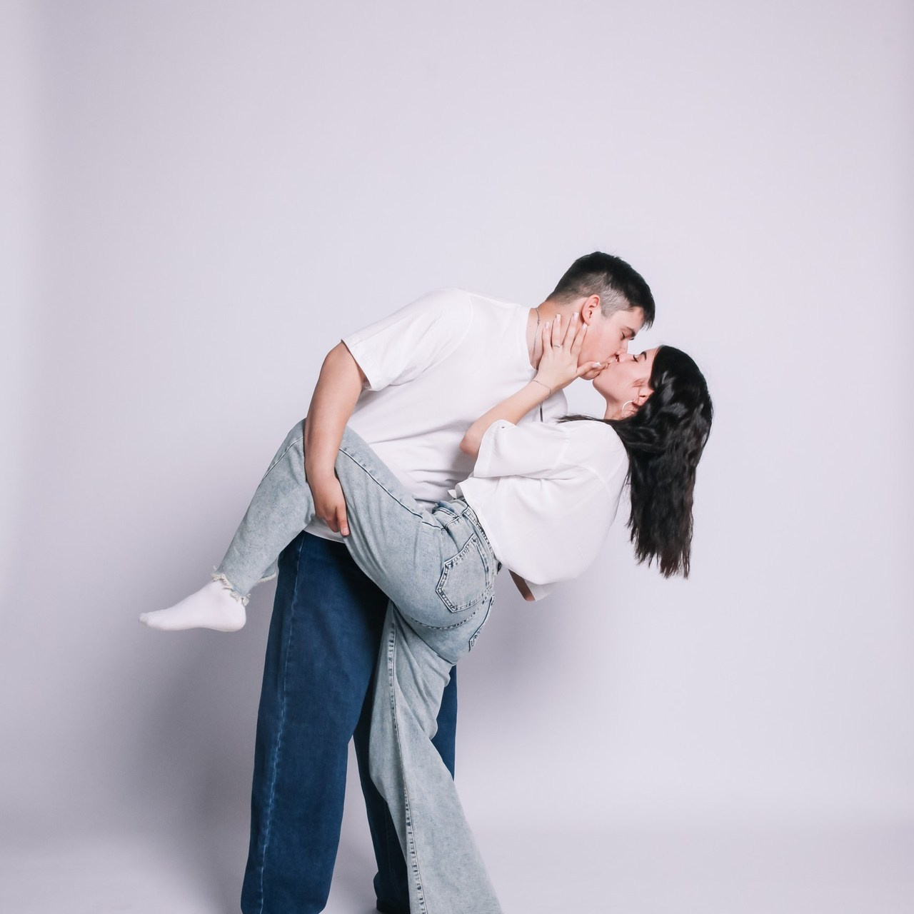 Фотостудия где не нужен фотограф. Автопортретная в Самаре. Автопортретная фотостудия «MySelf» в Самаре