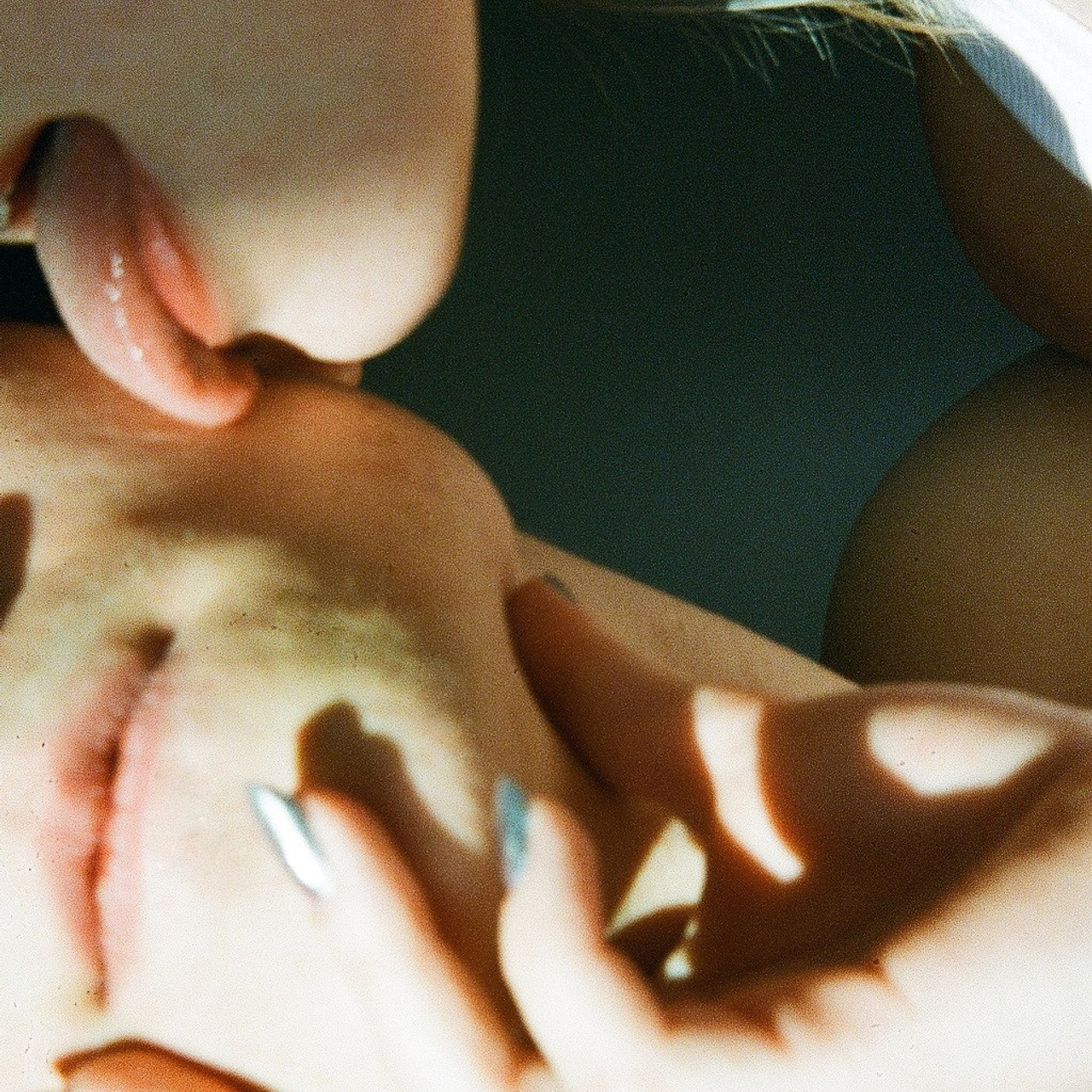 ПЛЕНКА. EFIMOV IN SPACE — свадебный фотограф