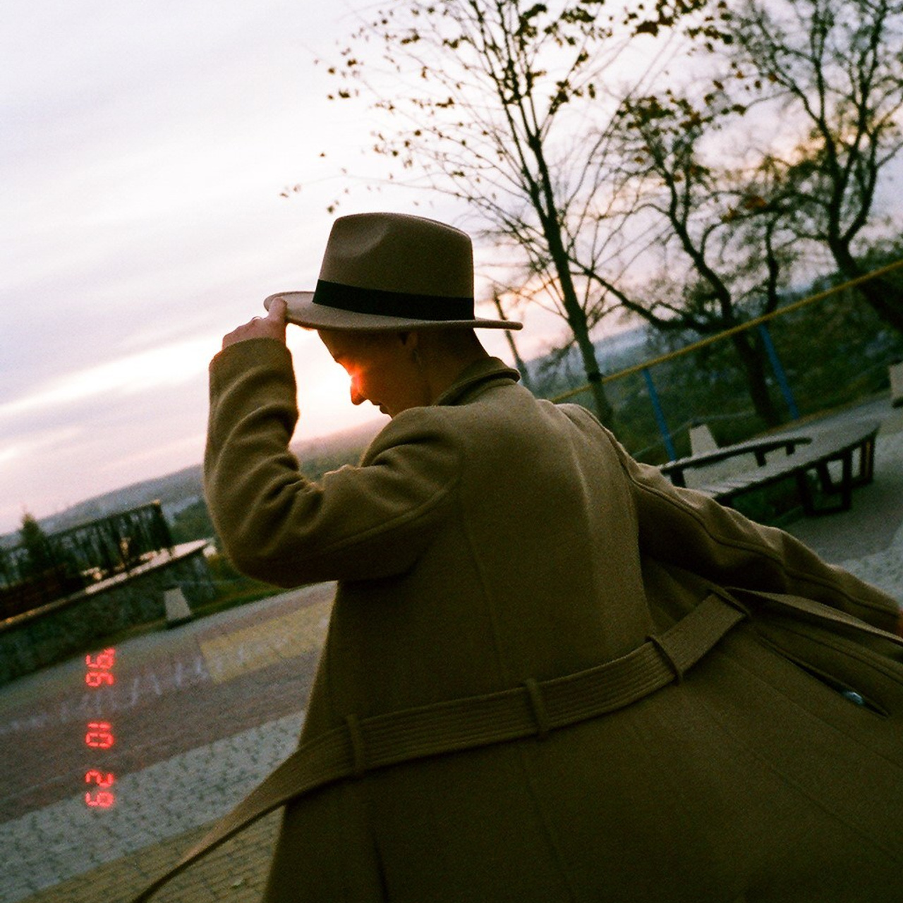 ПЛЕНКА. EFIMOV IN SPACE — свадебный фотограф