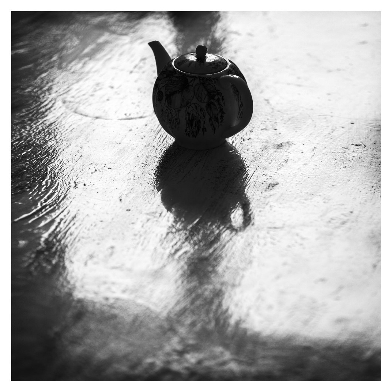 бесчеловечно. натюрморт. пейзаж