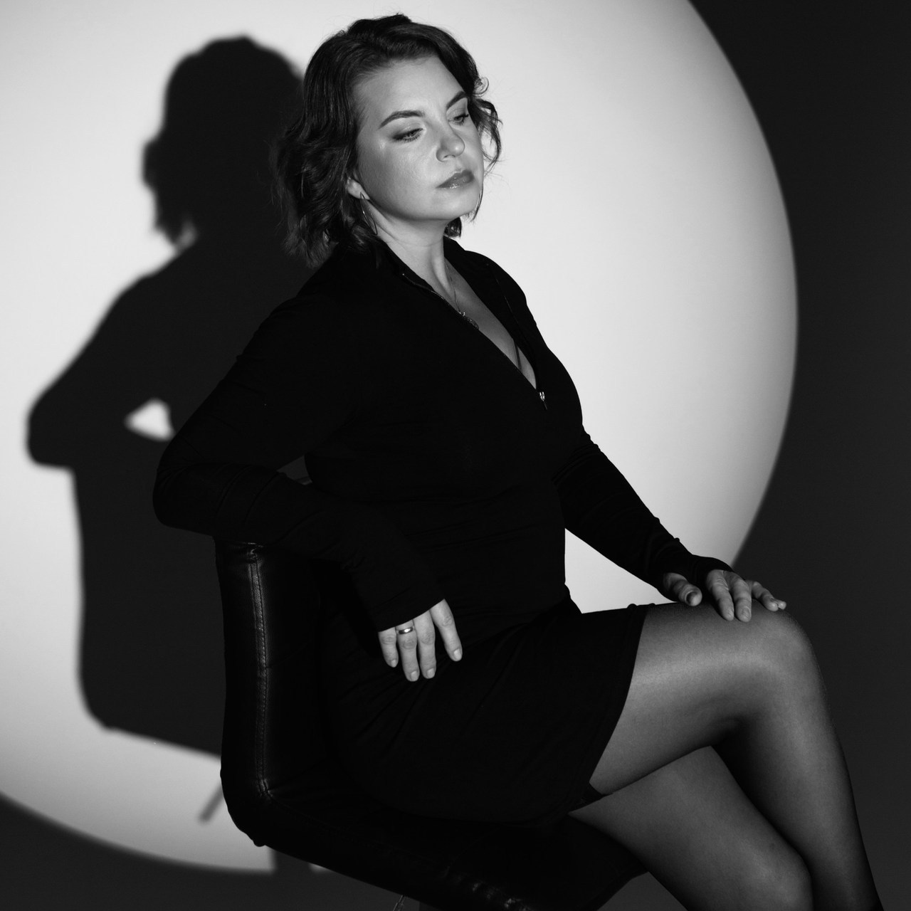 Студийная индивидуальная фотосессия. Фотостудия в Балашихе Железнодорожный  — почасовая аренда, бронь онлайн