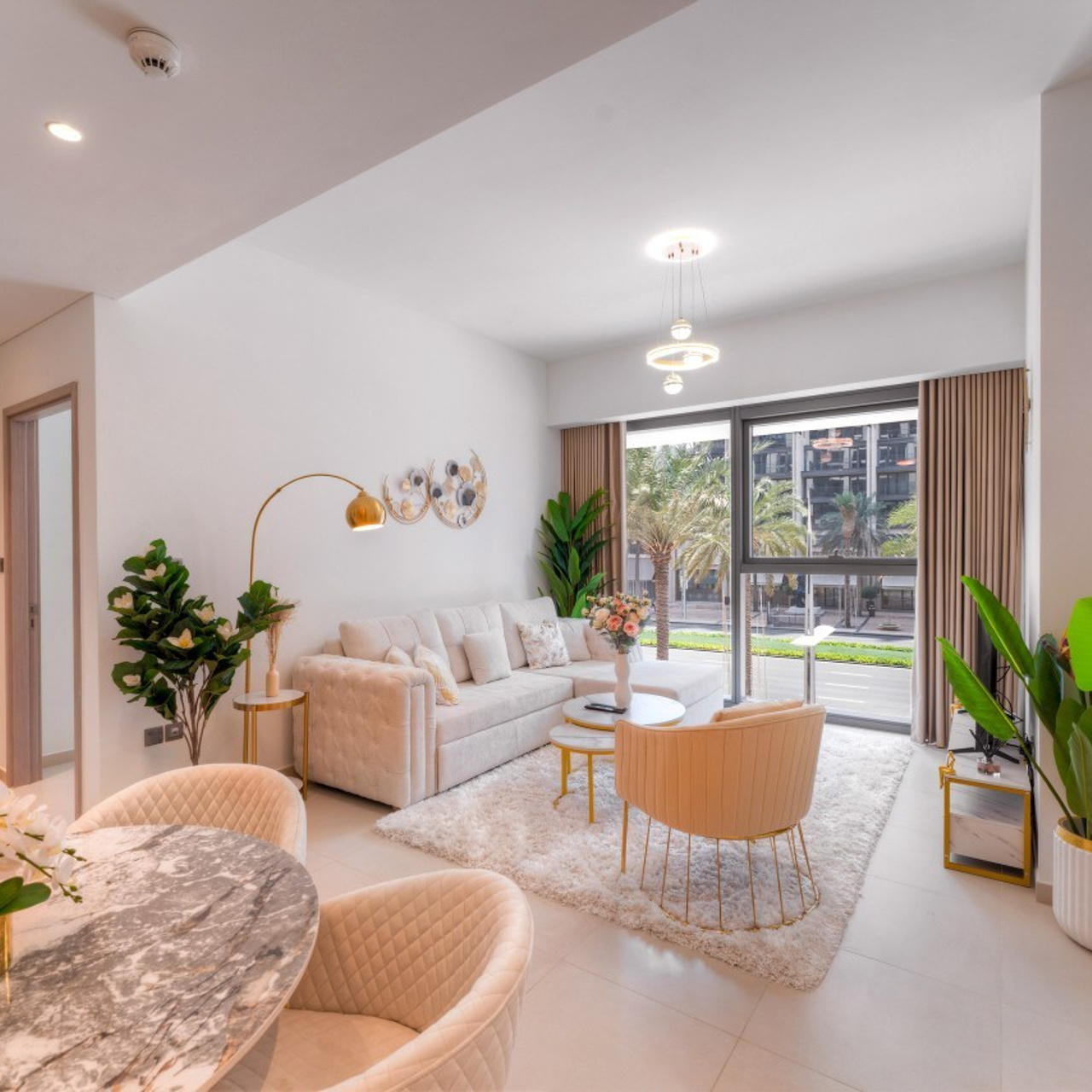 Reviews. Advertising photographer in Dubai — Maxim Mitrofanov