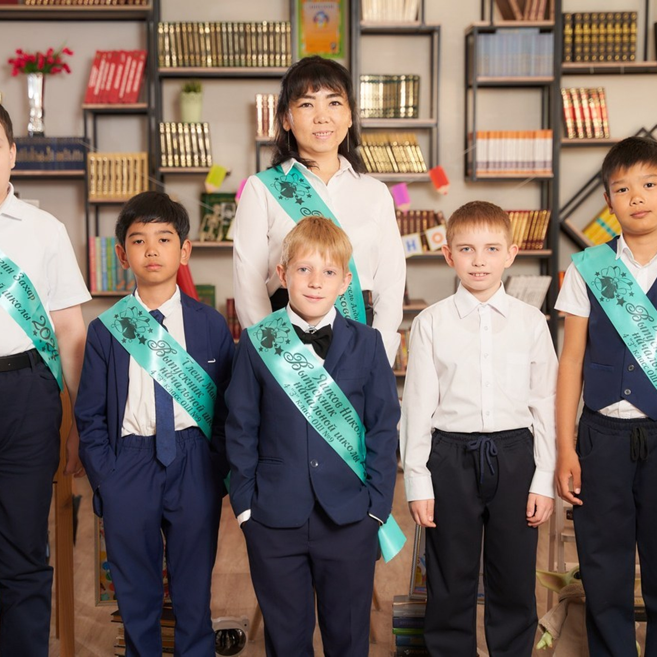 ОТЗЫВЫ. Школьный фотограф в Уральске, студия | Классный Школьный Альбом