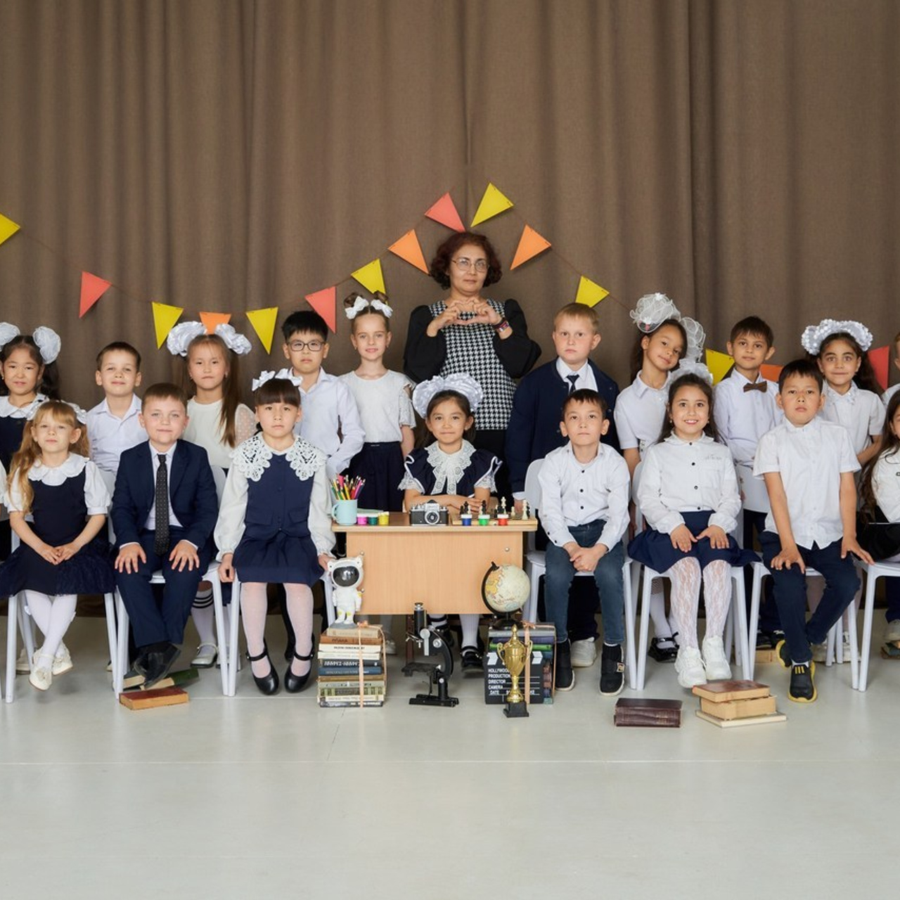 ОТЗЫВЫ. Школьный фотограф в Уральске, студия | Классный Школьный Альбом