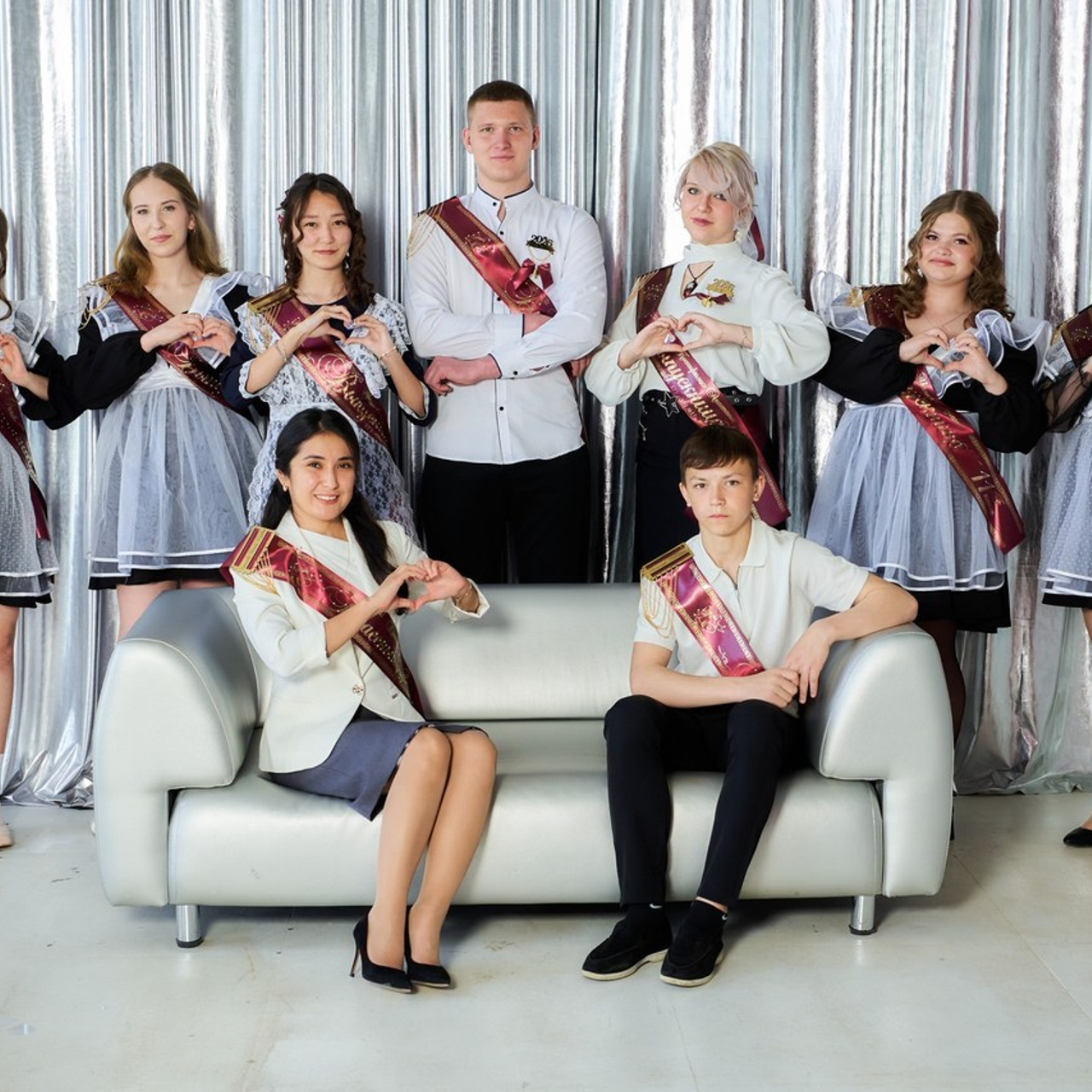 ОТЗЫВЫ. Школьный фотограф в Уральске, студия | Классный Школьный Альбом