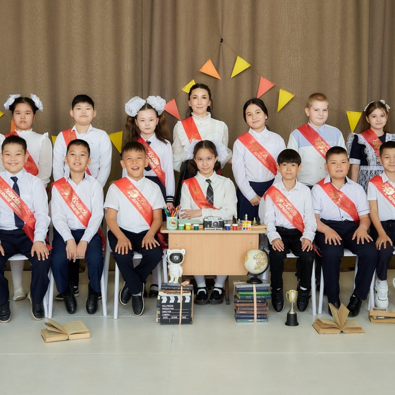 ОТЗЫВЫ. Школьный фотограф в Уральске, студия | Классный Школьный Альбом