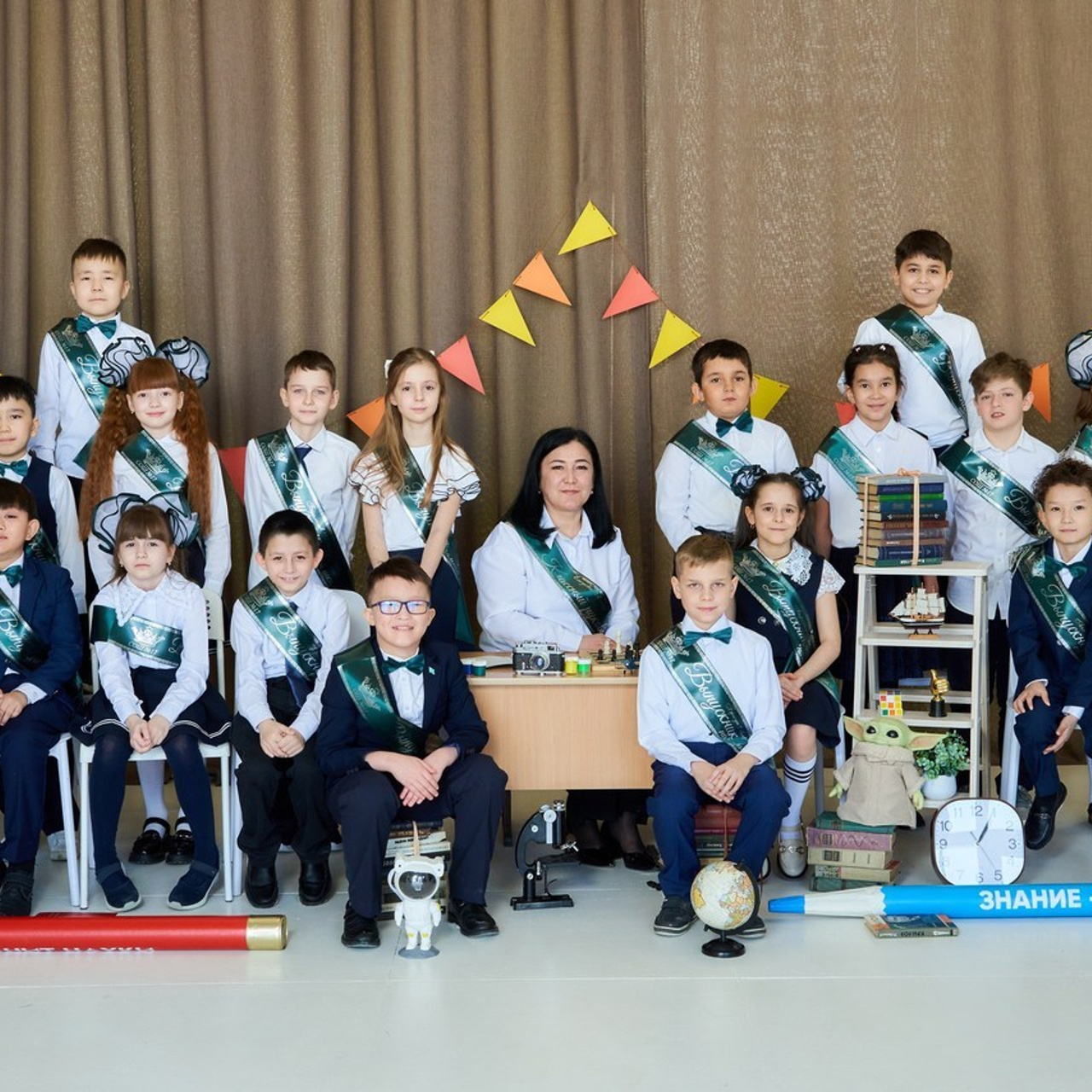 ОТЗЫВЫ. Школьный фотограф в Уральске, студия | Классный Школьный Альбом