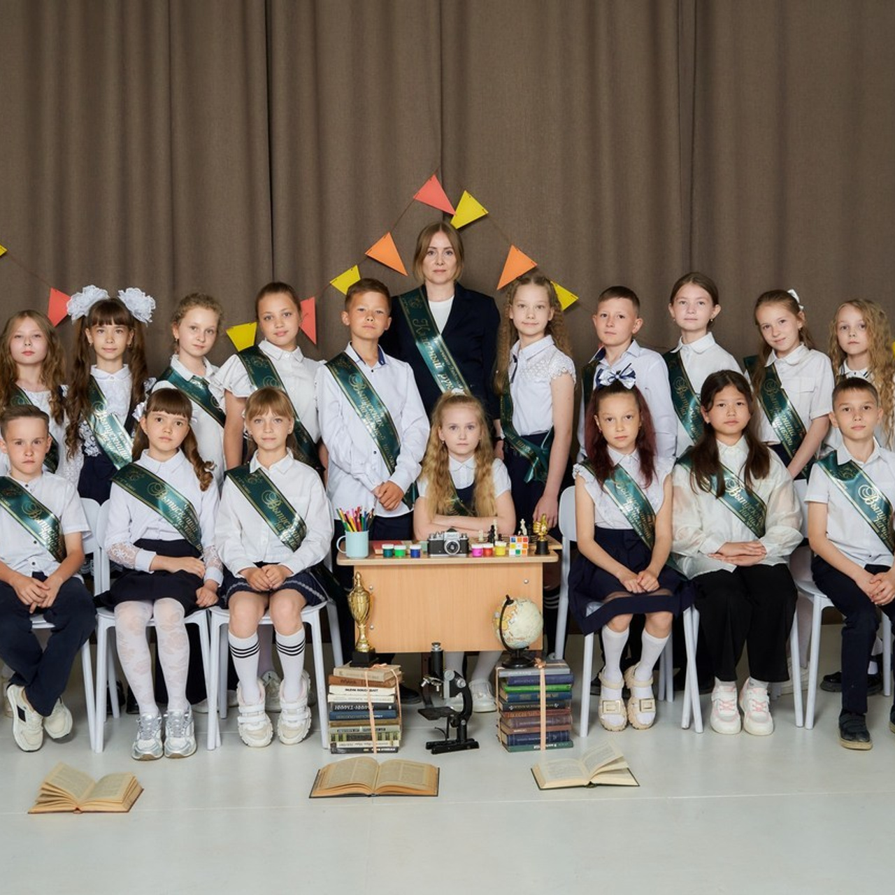 ОТЗЫВЫ. Школьный фотограф в Уральске, студия | Классный Школьный Альбом