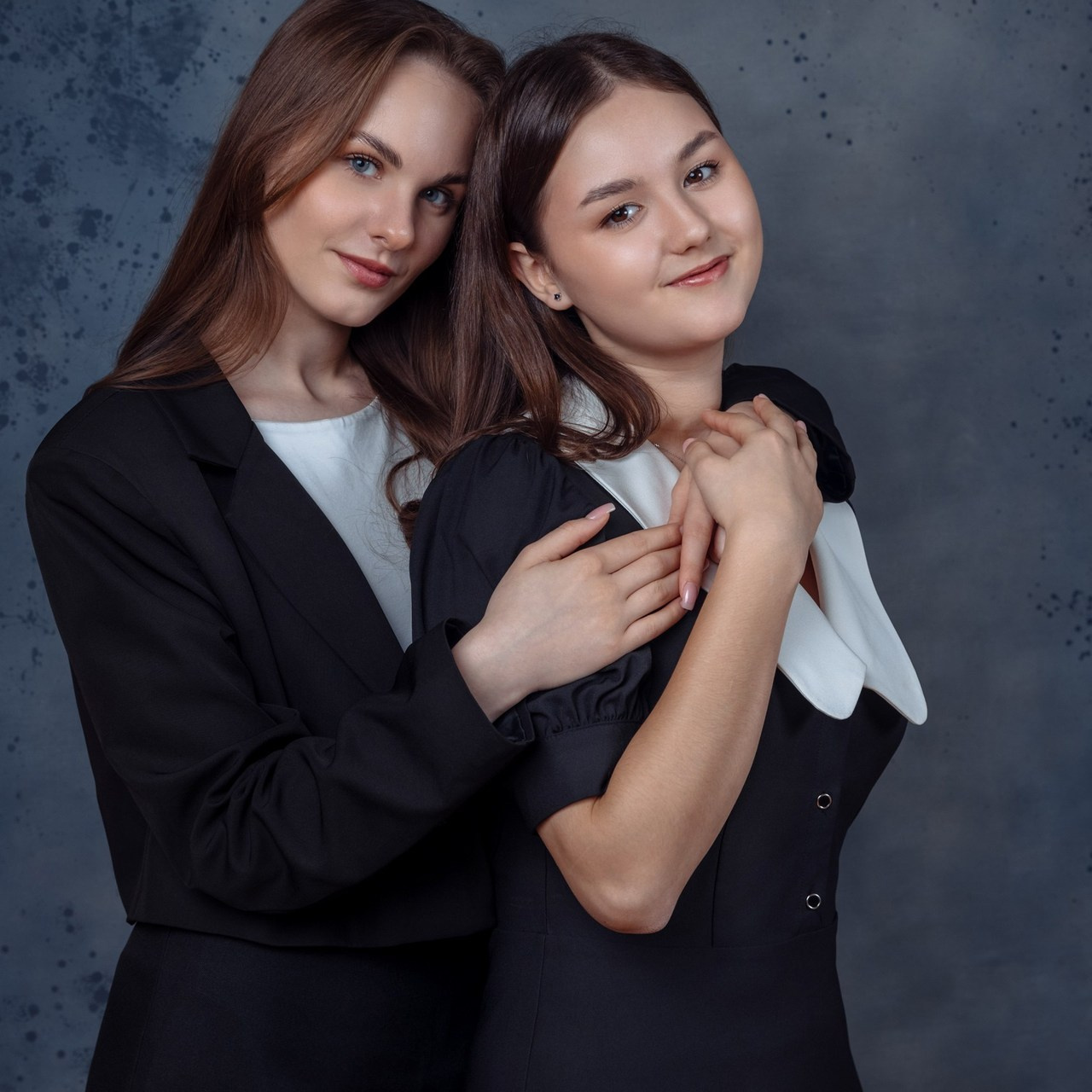 Отзывы. Выпускные школьные фото­альбомы для школ и детских садов в Волгограде и Волжском