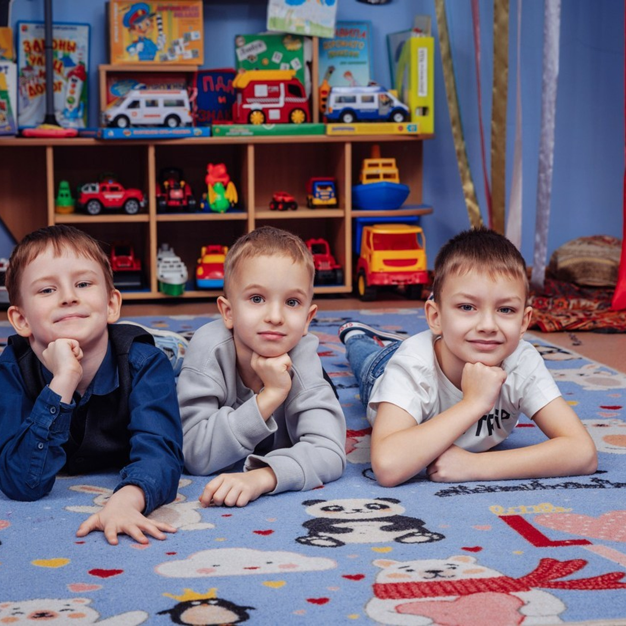 Отзывы. Выпускные школьные фото­альбомы для школ и детских садов в Волгограде и Волжском