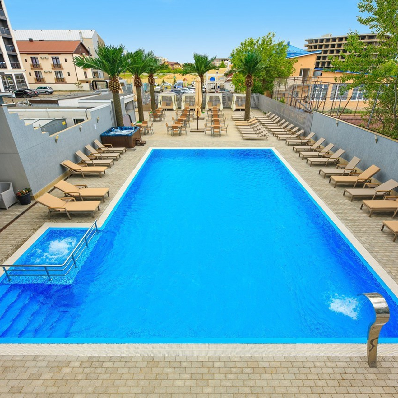 Renatphoto-Отзывы о профессиональном фотографе в Анапе. Профессиональная фотосъёмка интерьеров, предметная фотосессия еды для меню г. Анапа