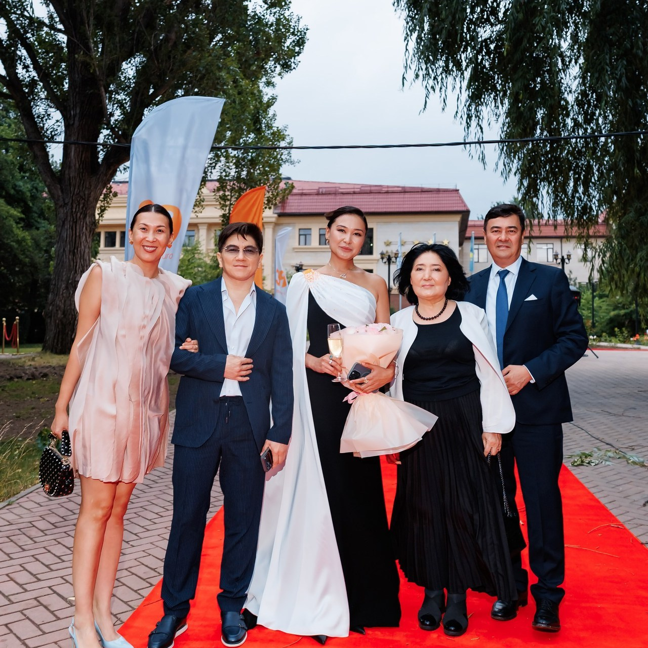 Отзывы. Султанбек Унгарбеков|Фотограф Алматы
